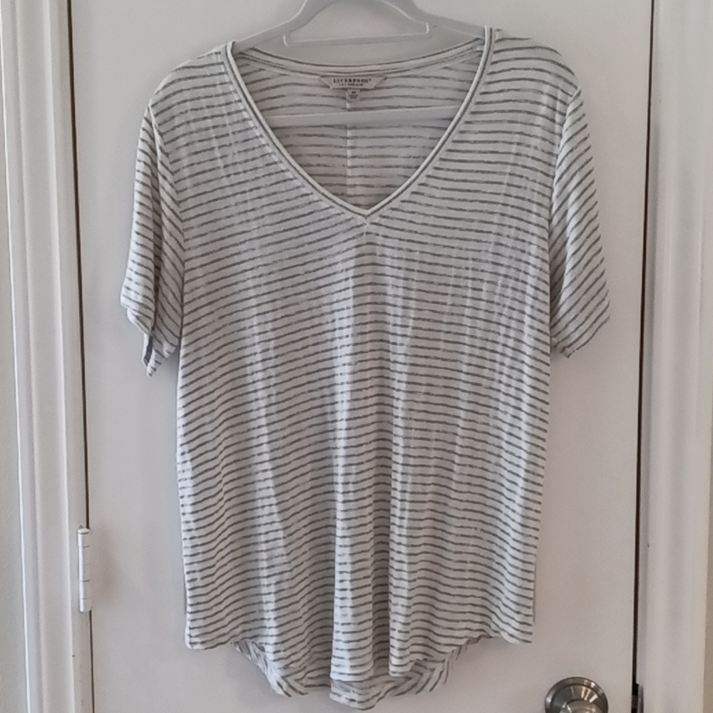 Liverpool Striped Tee Green and Off White Sz M